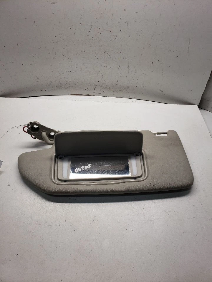 Viseira solar driver iluminada compatível com 02-04 VOLVO 60 SERIES 1438572 - Imagem 2 de 4