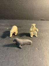 3 BRITAINS England vintage plastic Zoo ARCTIC ANIMALS Polar Bears  Walrus