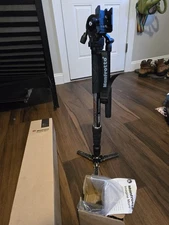 Manfrotto Element MII 4-Section Aluminum Video Monopod with Fluid Head