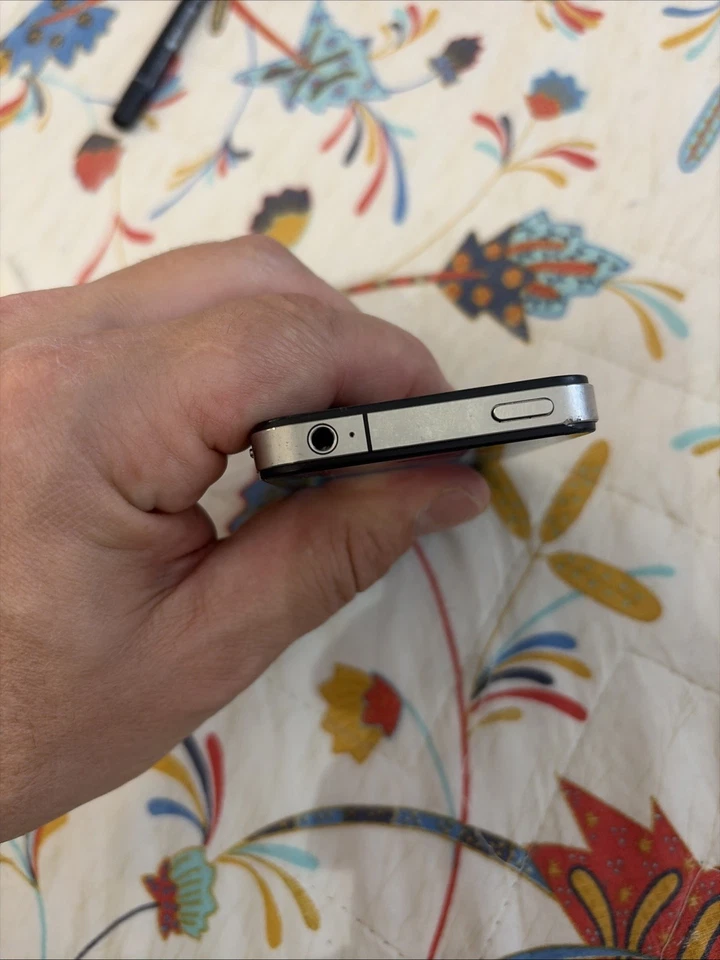 Apple iPhone 4 16gb iOS 6 !!! A1332 Nero Black 4078 - Immagine 4 di 4