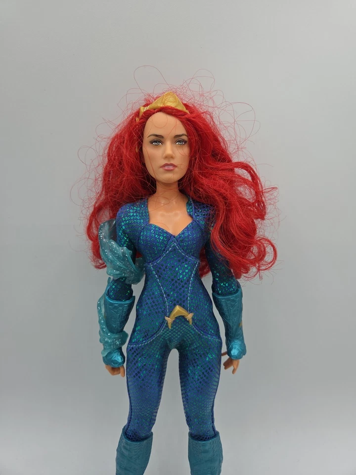 Figura de acción Mattel DC Aquaman Princess Mera Amber Heard muñeca 12" 2018  Foto 4 de 4
