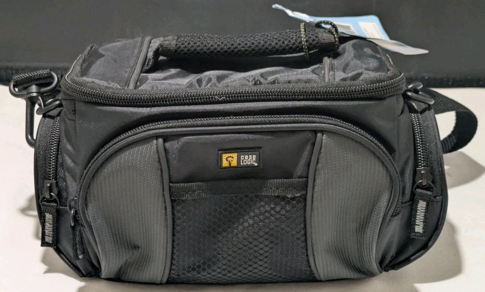 Case Logic TBC-5 Medium Compact Camcorder Case NWT - Image 2 of 4