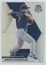 2021 Panini Mosaic Silver Prizm Marco Gonzales #93 1n0