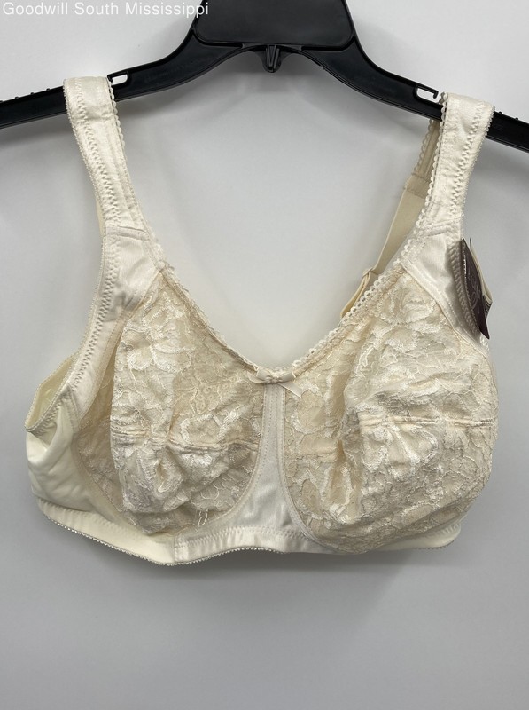 Aviana Cream With Lace Bra - Size 40E