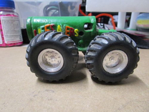 Lifesavers Monster Truck Over 12 Ounces - Picture 3 of 4