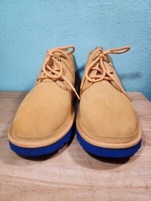 UGG Men display picture 1