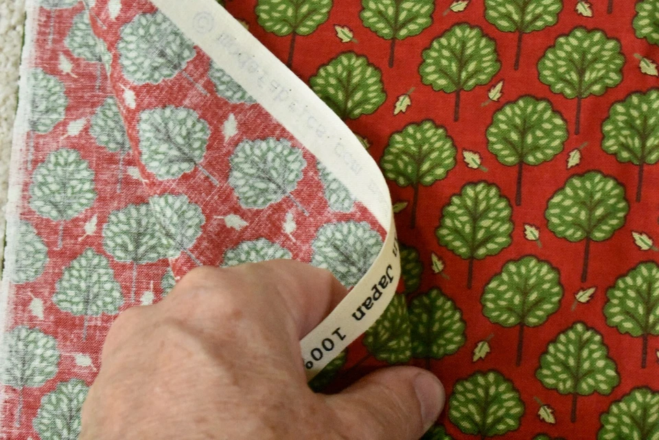 By 1/2 Yd, Green Trees on Red Quilt Cotton, Moda/Deb Strain/Japan/19508, P4903 - Image 4 of 4