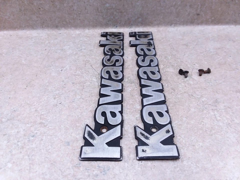 Par emblema tanque combustible gasolina Kawasaki 550 GPZ KZ KZ550-D GP-Z GPz550 1981 ANX-C49 Foto 2 de 4