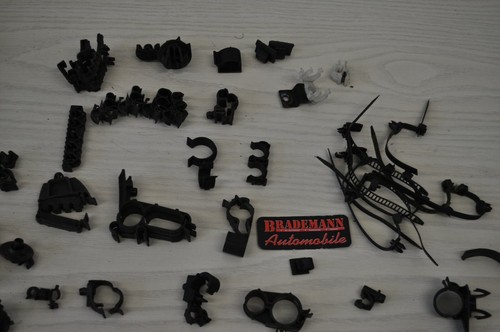 Alfa Romeo GTV Spider 916 Halter Clip Kabelbäume Leitungen Einzelverkauf ! lesen - Picture 8 of 12