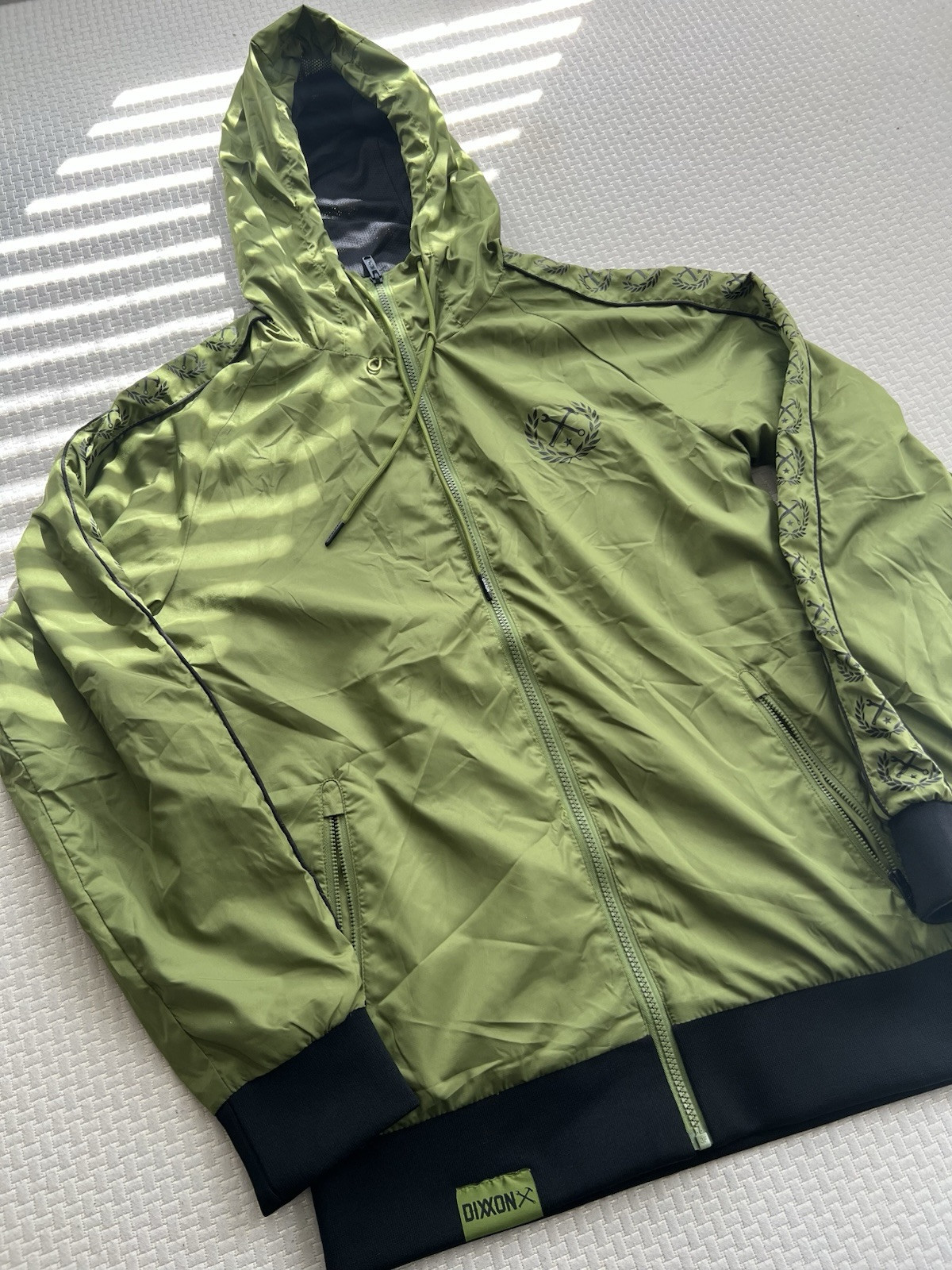 Dixxon Flannel Company The Waterfront Green Windbreaker Hooded Jacket Small