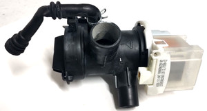 Ablaufpumpe 9000786729 Bosch WAQ28441 Waschmaschinen