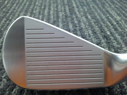 DUNLOP SRIXON Z U85 4 Utility Dynamic Gold 95 Flex S200 - Picture 10 of 24