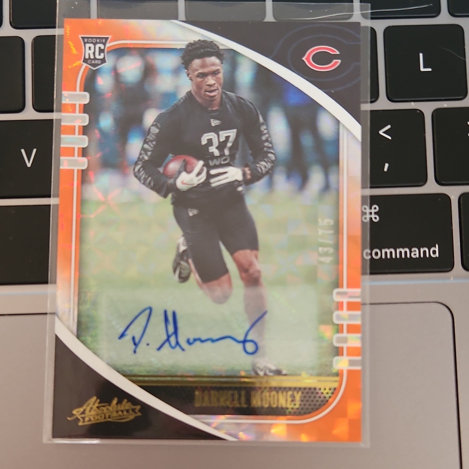Darnell Mooney Panini Absolute #125 Signature-Orange Mosaic