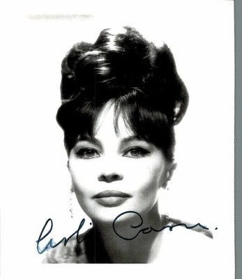 Leslie Caron    *  Original Unterschrift auf Karte -   N 462 i