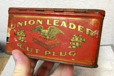 vintage Union Leader Cut plug EMPTY tobacco tin, wonderful man cave decor tin