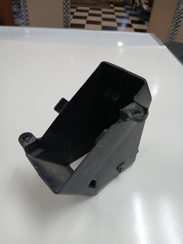 70 71 72 Olds Cutlass F85 442 Dash Vent Adapter RH Passenger side 405040 - Picture 3 of 5