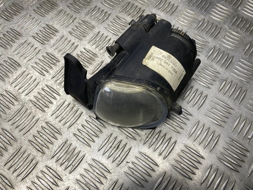 AUDI A6 4B2, C5 Nebelscheinwerfer vorne rechts 4B0941700A 2.40 Petrol 21070578