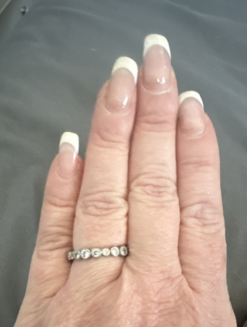 Beautiful Charmed Aroma Sterling Silver Diamond Band Ring Size NWT