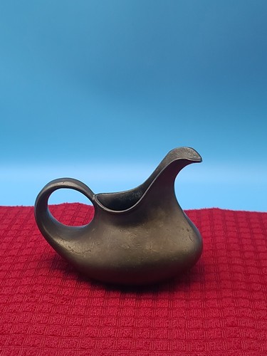 Solid Heavy Cast Brass Creamer Pitcher Olive Oil Jug Vintage Decor - Picture 2 of 8