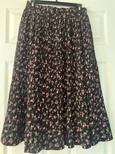 Womens Clothing Modest Clothing Lot of 10 Size M Tops  Skirts Assortment Lot 31