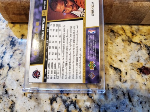 RARE 1998-99 VINCE CARTER ENCORE RC GOLD F/X GAME DATED REFRACTOR ROOKIE /125 - Picture 12 of 17