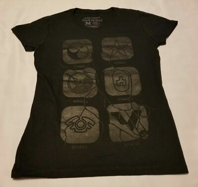 NWOT Black mirror loot wear exclusive t shirt size Med house of tommorow netflix