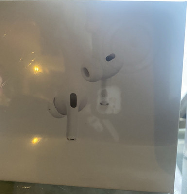 Apple AirPods Pro (2nd Gen) MagSafe USB-C Case, Active Noise Cancellation, White