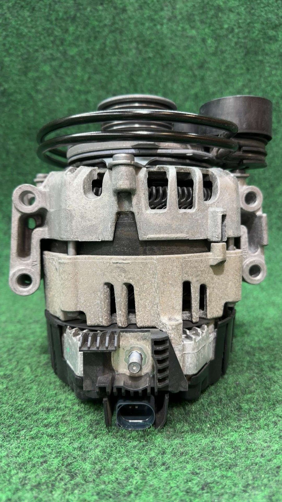 2017-2024 Audi A4 Alternator 230 amp 41k mls Oem 06l903018g