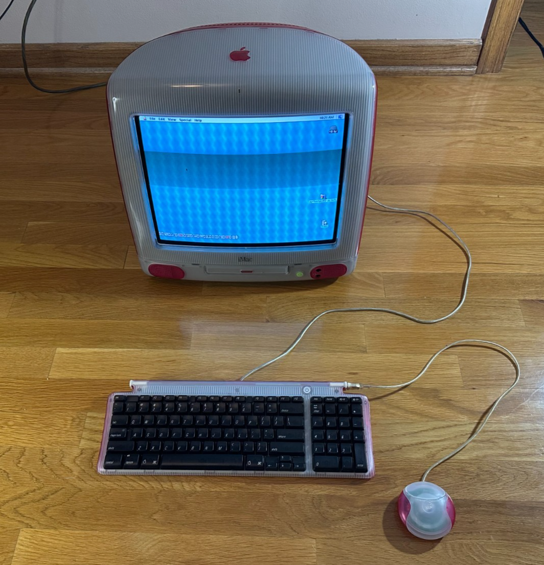 Apple iMac G3 Strawberry - 333MHz 512MB RAM 64GB SSD | OS 9 - OS X