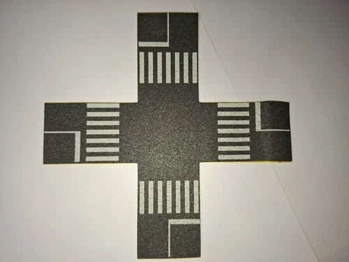 Arnold, Fleischmann, Trix Spur N / Anlagenbau eine Kreuzung