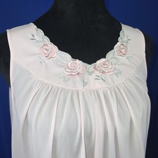 Vintage Shadowline Soft Pink Nightgown Embroidery Roses Small Beautiful
