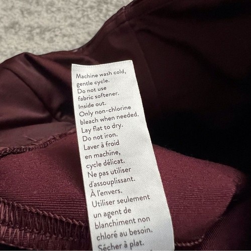 Spanx Small Faux Patent Leather Legging Pant Revolve Ruby Burgundy Vegan 20301R - Picture 10 of 10
