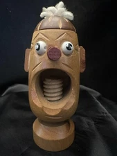 VTG Collectible Tiki Bar Nutcracker Comic Funny Big Mouth Primative Wood 