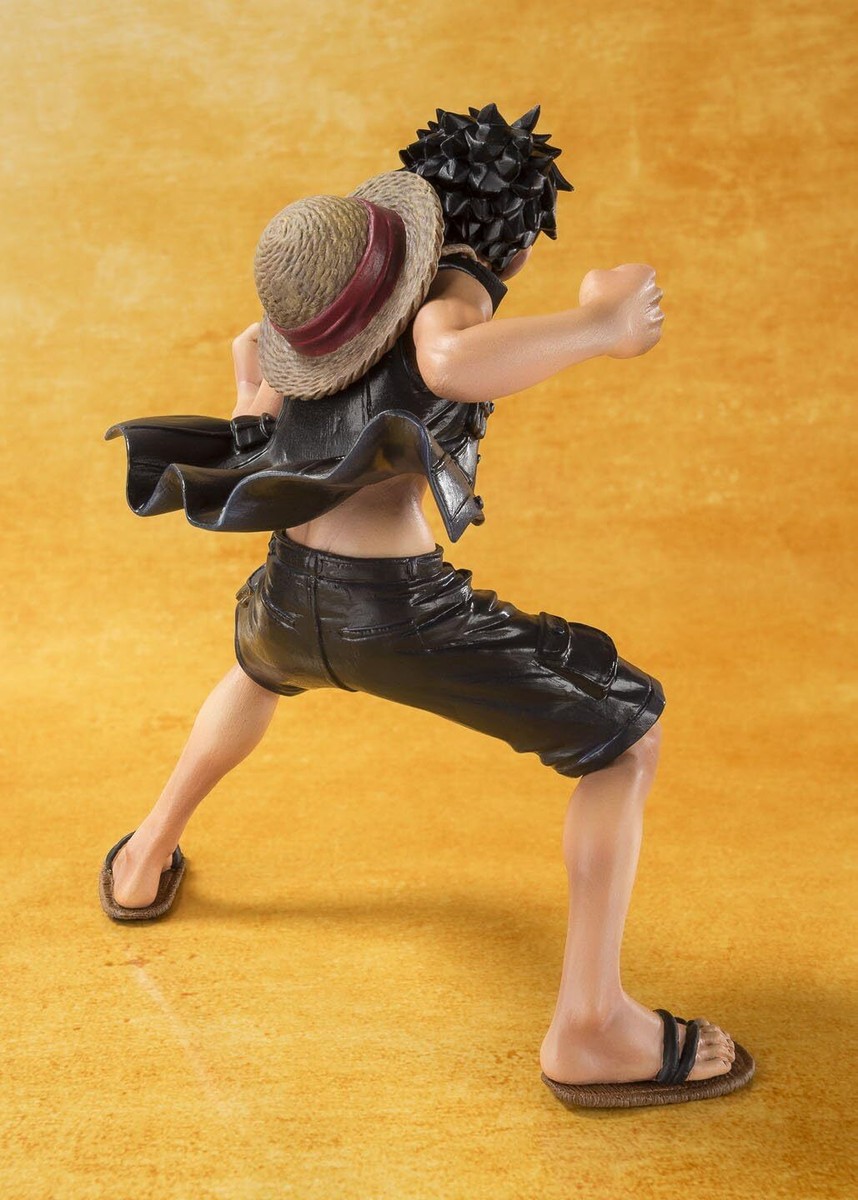 フィギュアーツZERO ONE PIECE FILM GOLD Ver. Amazon.com: TAMASHII NATIONS Bandai Figuarts Zero Nami One Piece