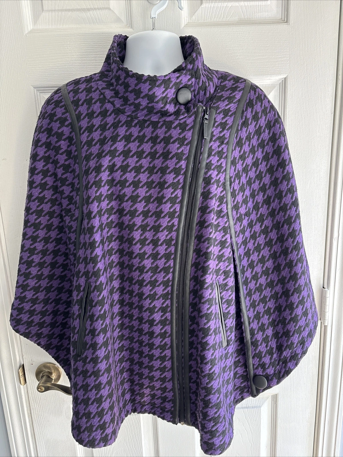 Lane Bryant Purple Houndstooth Poncho Cape Coat Button Zip Size 18-20 NWT