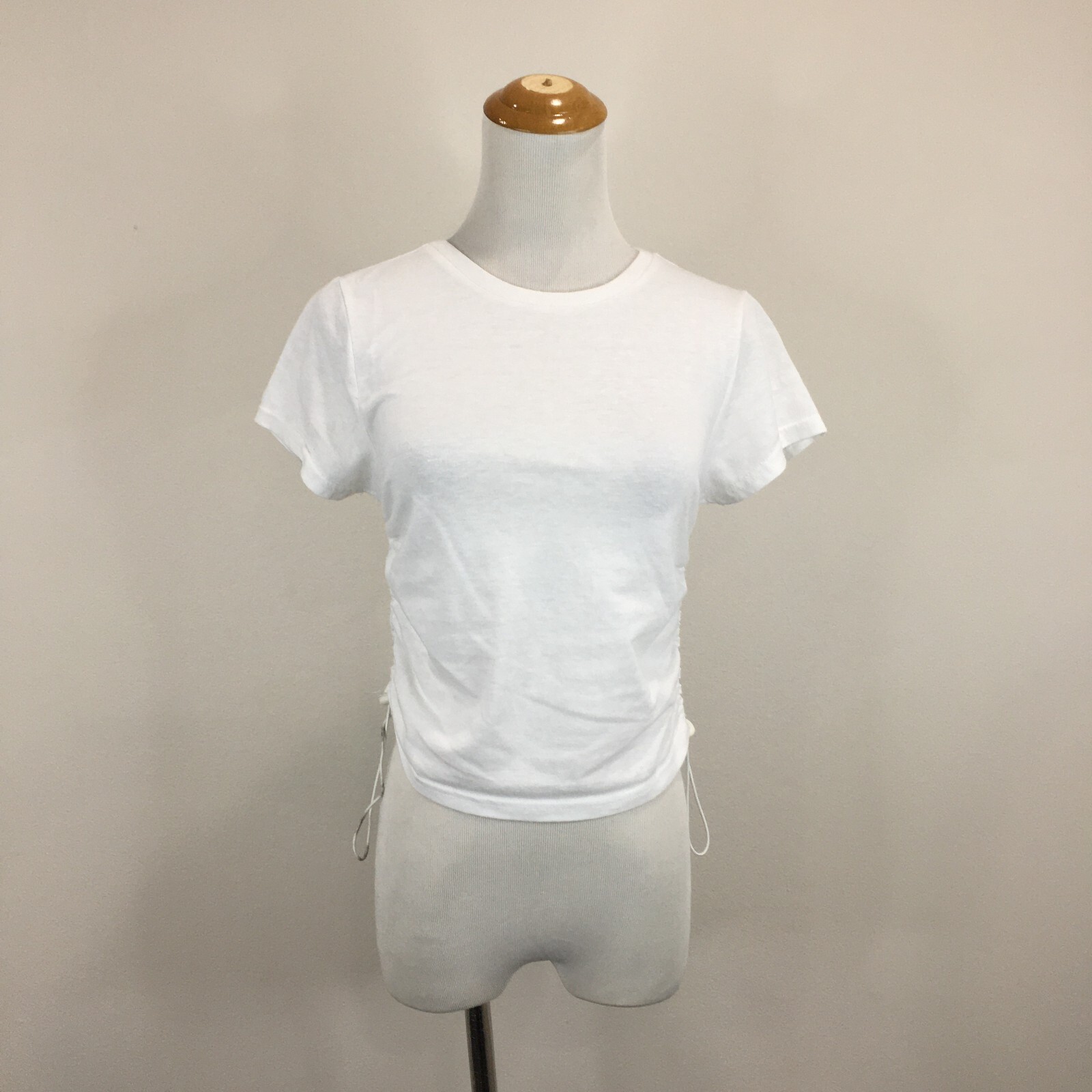 BCBGENERATION Adjustable Ruching Straps Short Sle… - image 4