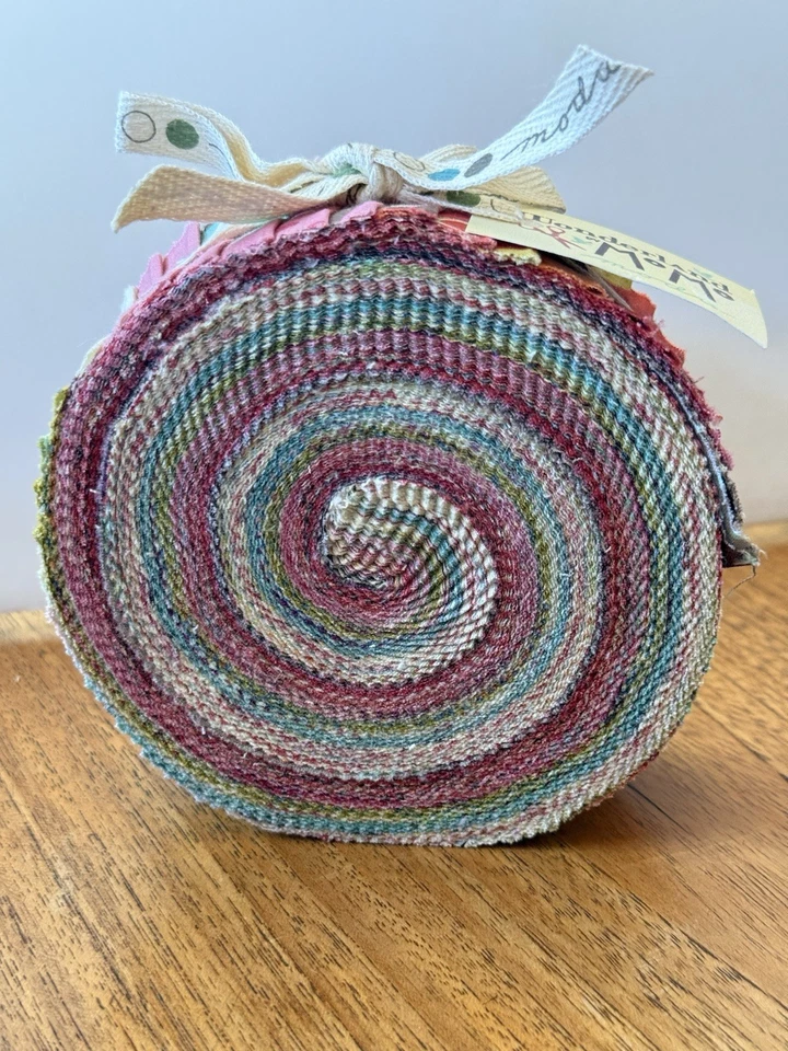 WONDERLAND MoMo Honey Bun Roll Moda QUILT Fabric 32100SR 1-1/2” Wide 40 Pieces - Image 2 of 4