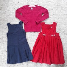 Mädchen Paket 122 OSHKOSH + H&M Cord Kleid Strick Pullover Rot Pink Dunkelblau