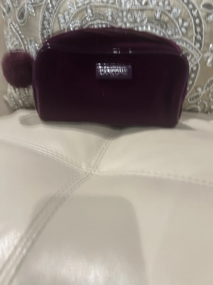 LANCOME FAUX SUEDE PURPLE/PLUM ZIPPER Cosmetic Bag W/FAUX FUR PULL NEW - Image 4 of 4