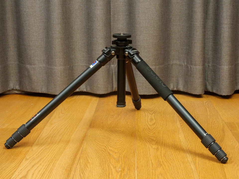 Benro Kamerastativ Dreibeinstativ A-358 M8, großes Profistativ mit Tasche - Bild 3 von 4