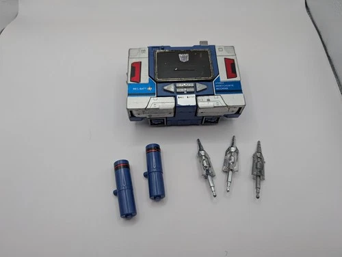 Soundwave Vintage Transformers G1 Action Figure 1974 1983 Hasbro Takara