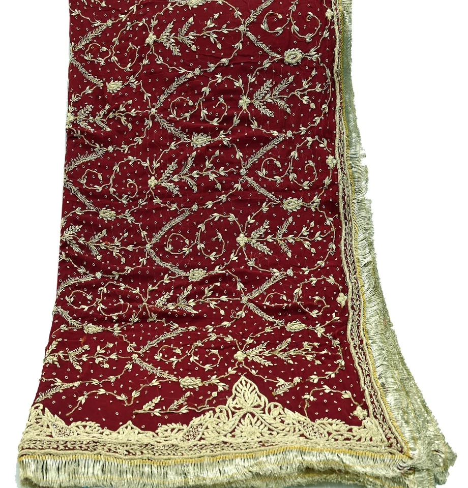 Estola de seda de gasa pura granate Dupatta nupcial pesada de colección bordada a mano Foto 2 de 4