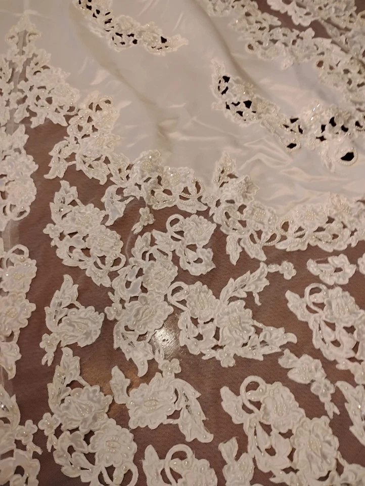 森李颓废帽袖玫瑰婚礼礼服火车白色 10 码手工串珠 — 第 2/4 张图片