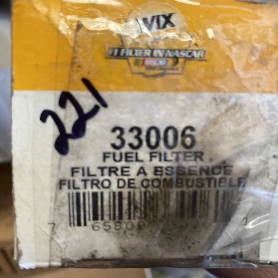 Nuevo filtro de combustible Wix Mercedes-Benz 300D 240D 300CD 300SD 300TD 300SDL 33006 Foto 3 de 3