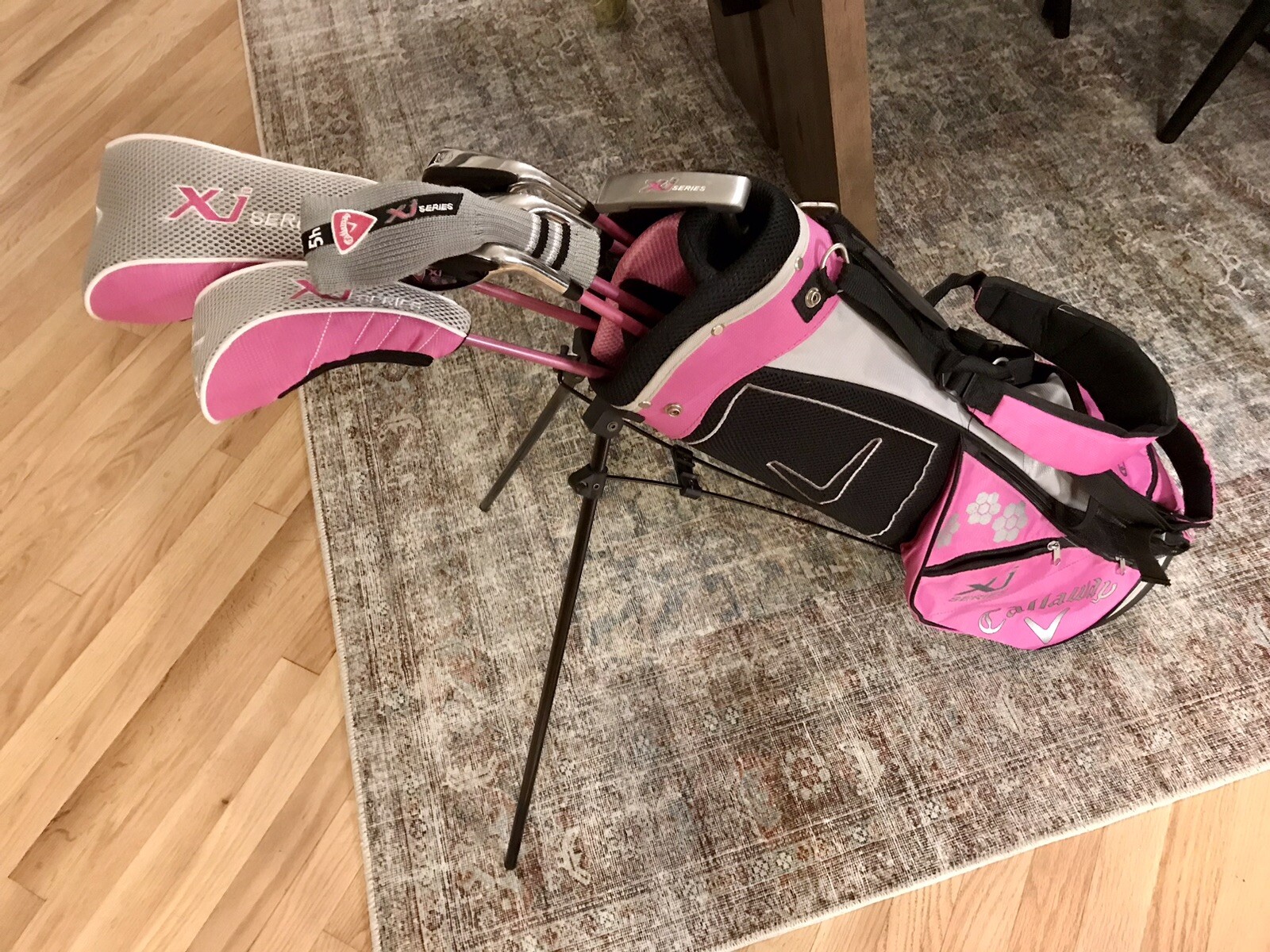 Callaway XJ Level 3 Junior Kids Youth Right Handed Golf Set 7 Clubs PINK 53 -60"