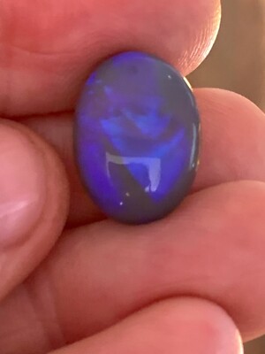 Black opal Lightning Ridge perfectly cut large 6.60 CT s.