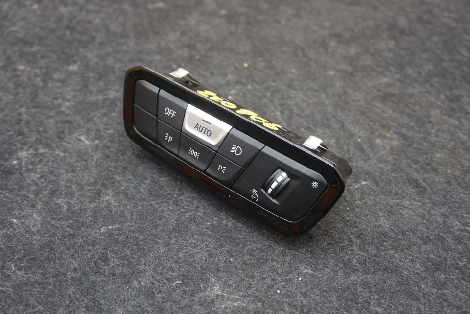 Panel interruptor lámpara faro tablero delantero 6131946112101 BMW M850i M840i M8 2019-20 Foto 4 de 4