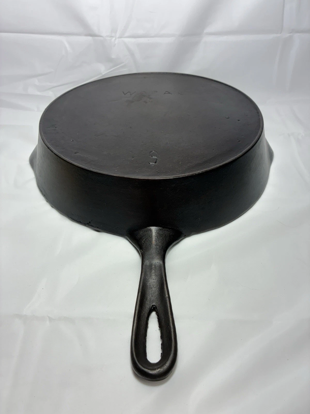 Wapak Cast Iron Number 9 Skillet - SPINS - DOES NOT SIT FLAT