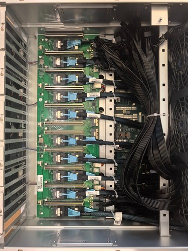 4U 8GPU Server 4Pcs 3.5 " 10Pcs PCIe 4.0 X16 4+1 2000W For ASRock ROME2D32GM-2T - Picture 3 of 5