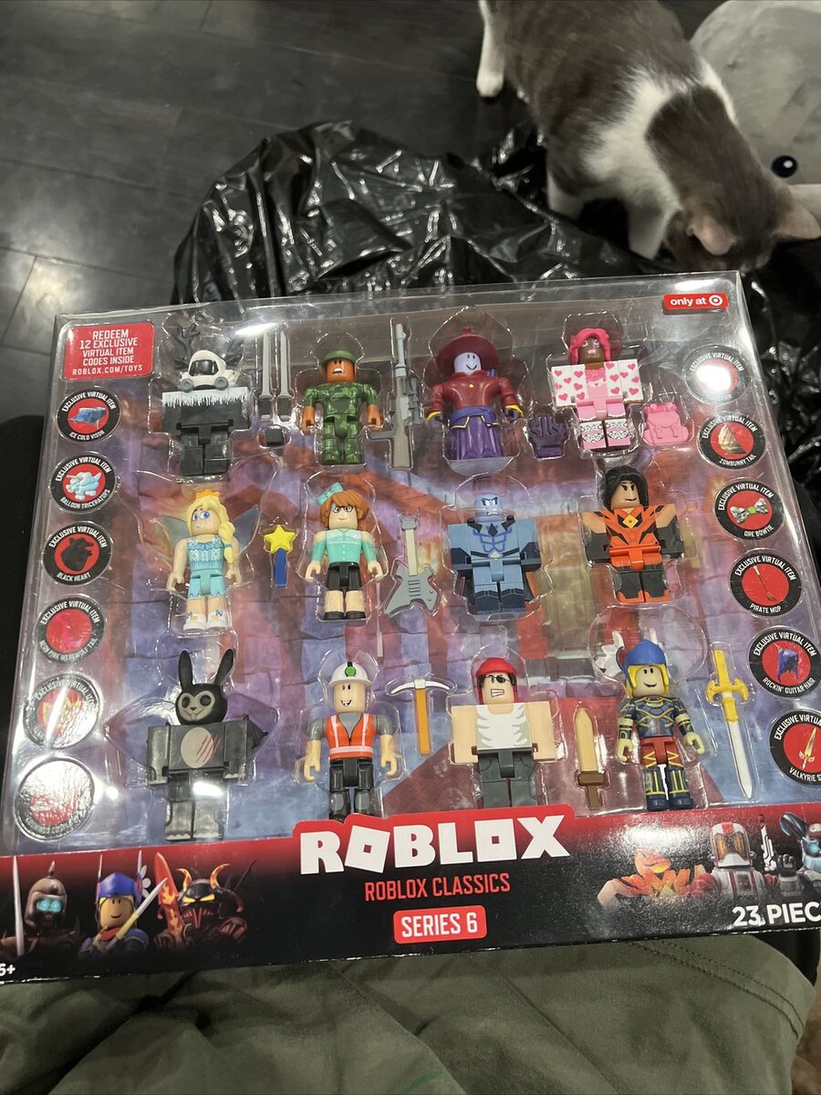 Roblox Series 6 Figure 12-Pack Includes 12 Exclusive Virtual Items 